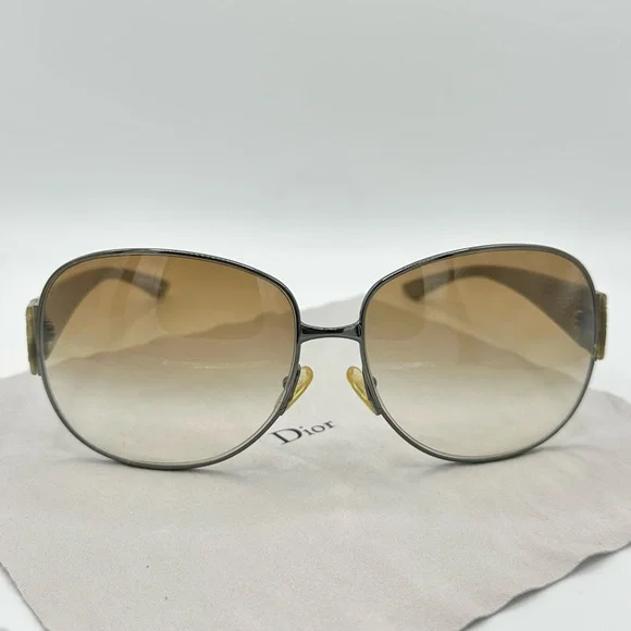 DIOR Oversized Sunglasses with Brown Gradient Lenses and Gray temples